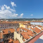 Διαμέρισμα Maison D' Or E Casa Elegante Dal Fascino Luxury Vintage Silenziosa Τεργέστη