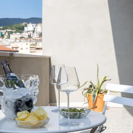 Appartamento Maison D'or Eleganza E Quiet Luxury Nel Cuore Di