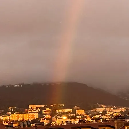 Maison D' Or E Casa Elegante Dal Fascino Luxury Vintage Silenziosa Lägenhet Trieste