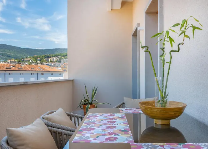 Maison D' Or E Casa Elegante Dal Fascino Luxury Vintage Silenziosa Lejlighed Trieste